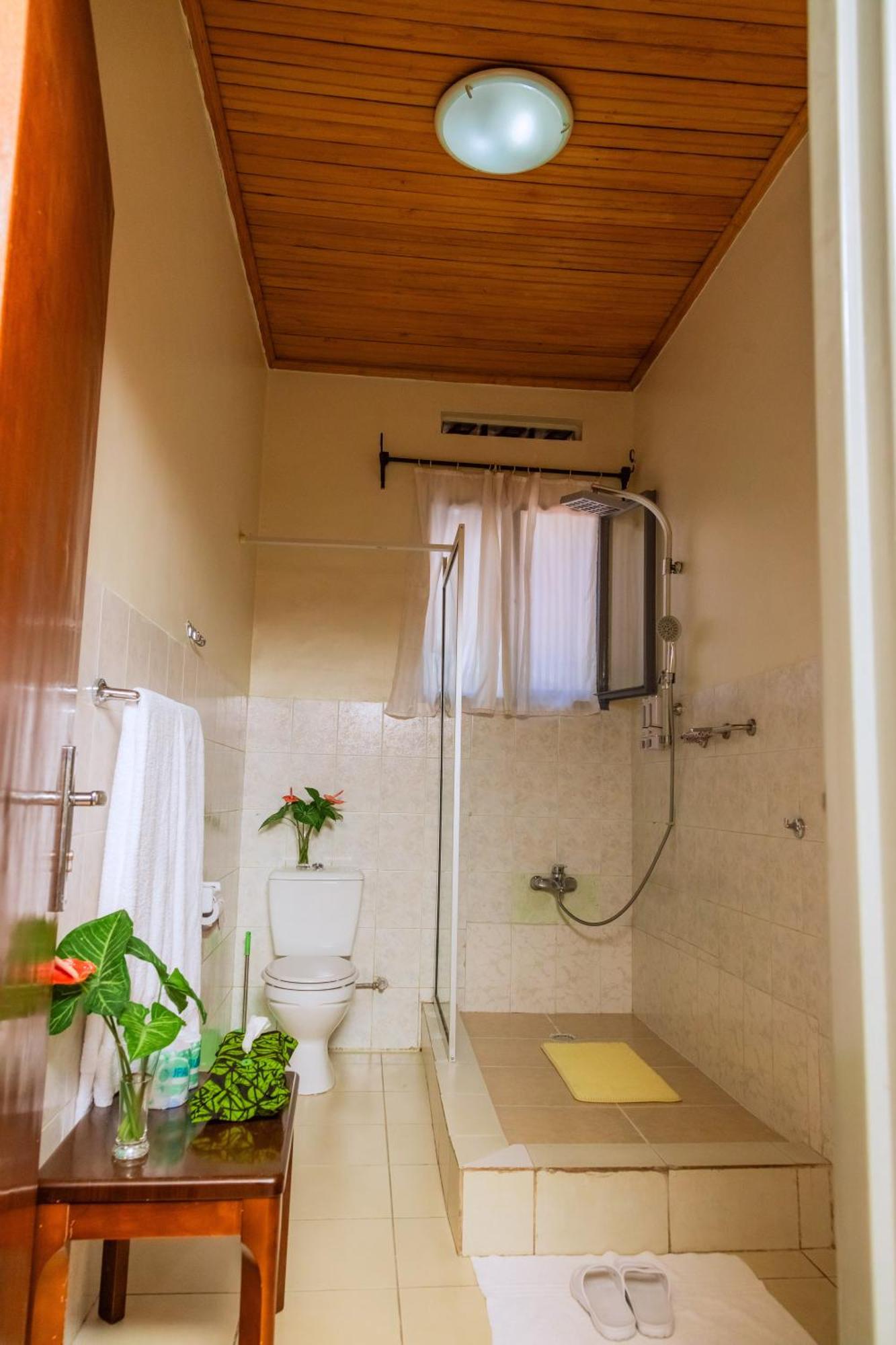 קיגאלי One Click Hotel מראה חיצוני תמונה