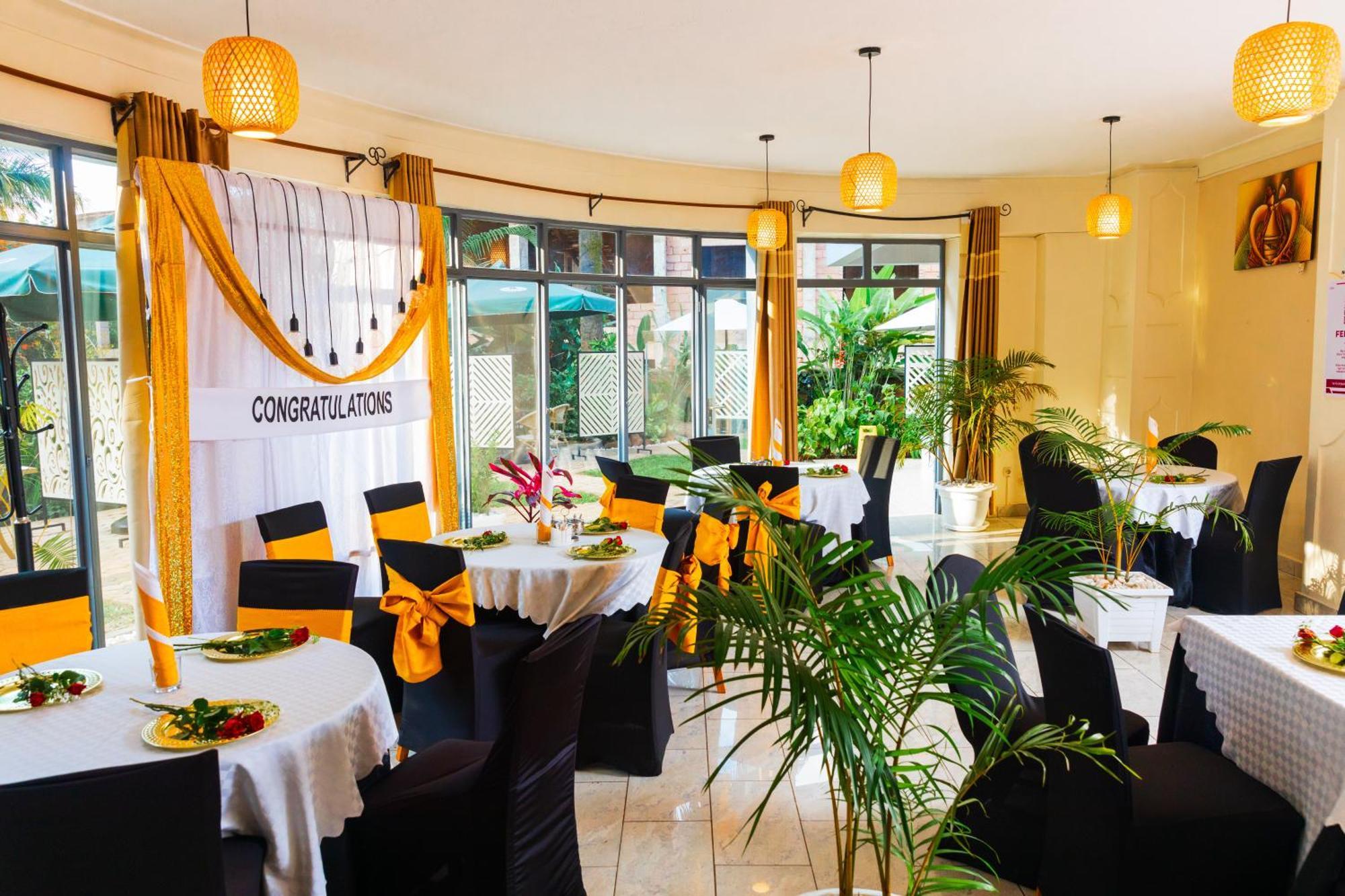 קיגאלי One Click Hotel מראה חיצוני תמונה