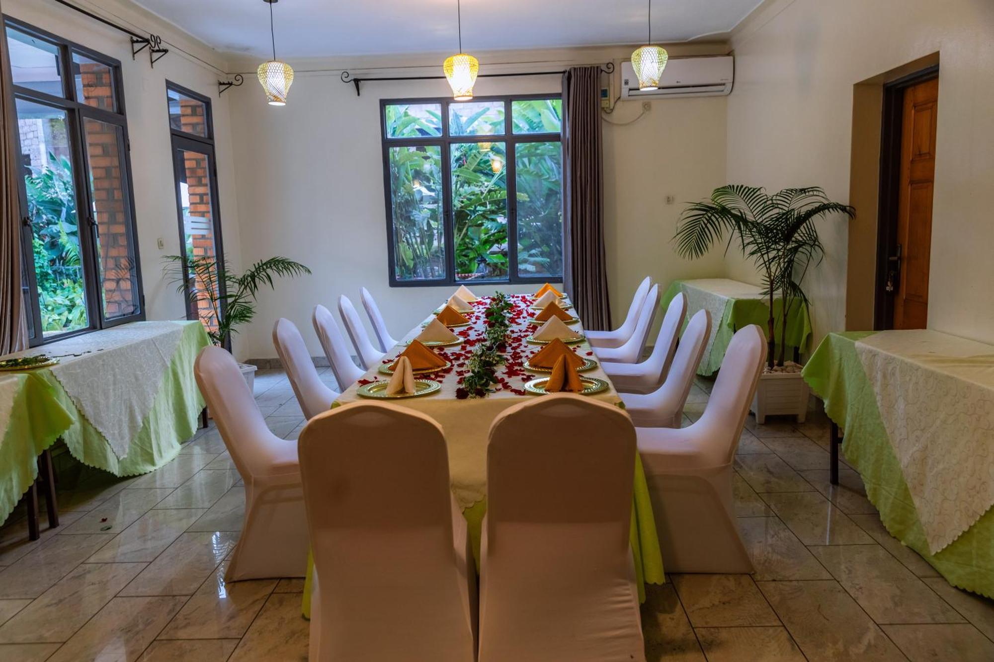 קיגאלי One Click Hotel מראה חיצוני תמונה